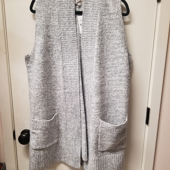 LOFT Sweaters - LOFT Gray Heathered Sweater Vest Open Front Mid-length 14 Plus NWT NEW